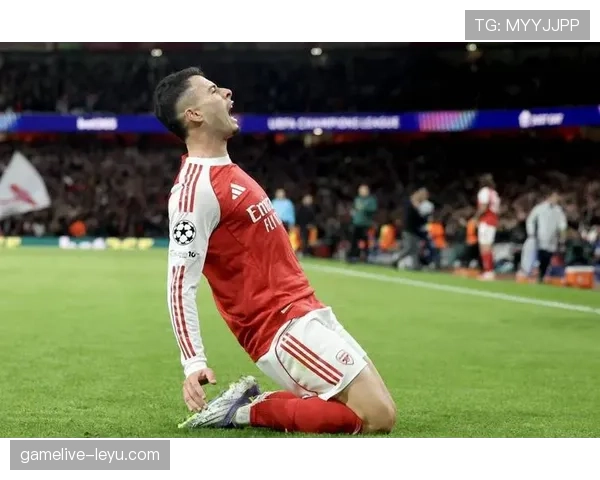 阿森纳强势崛起，新时代重返英超巅峰引瞩目