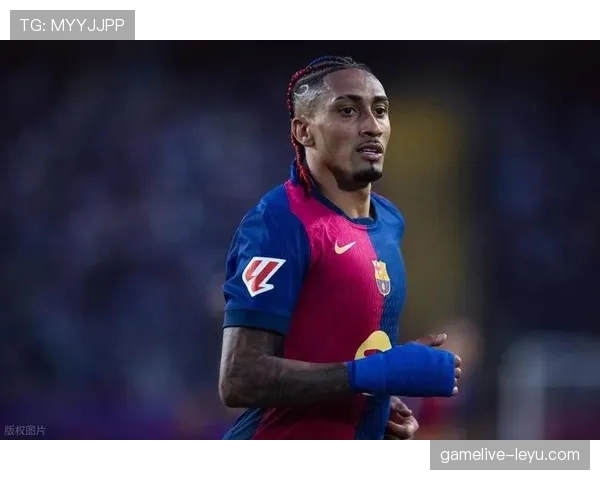 拉菲尼亚以5800万欧元转会费加盟新球队,期待迎接全新挑战